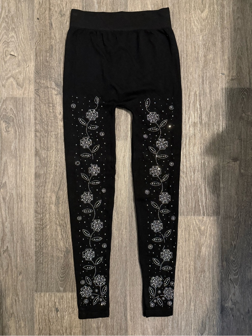 Y2K Black Leggings with Floral Rhinestone Detail